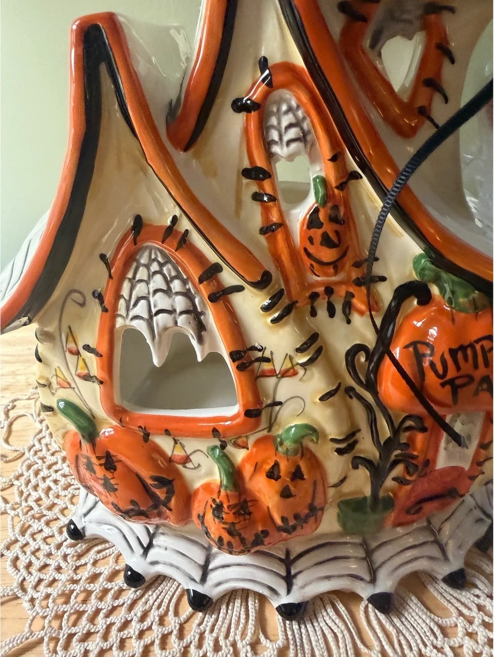 Blue Sky Clayworks Pumpkin Palace Tea Light